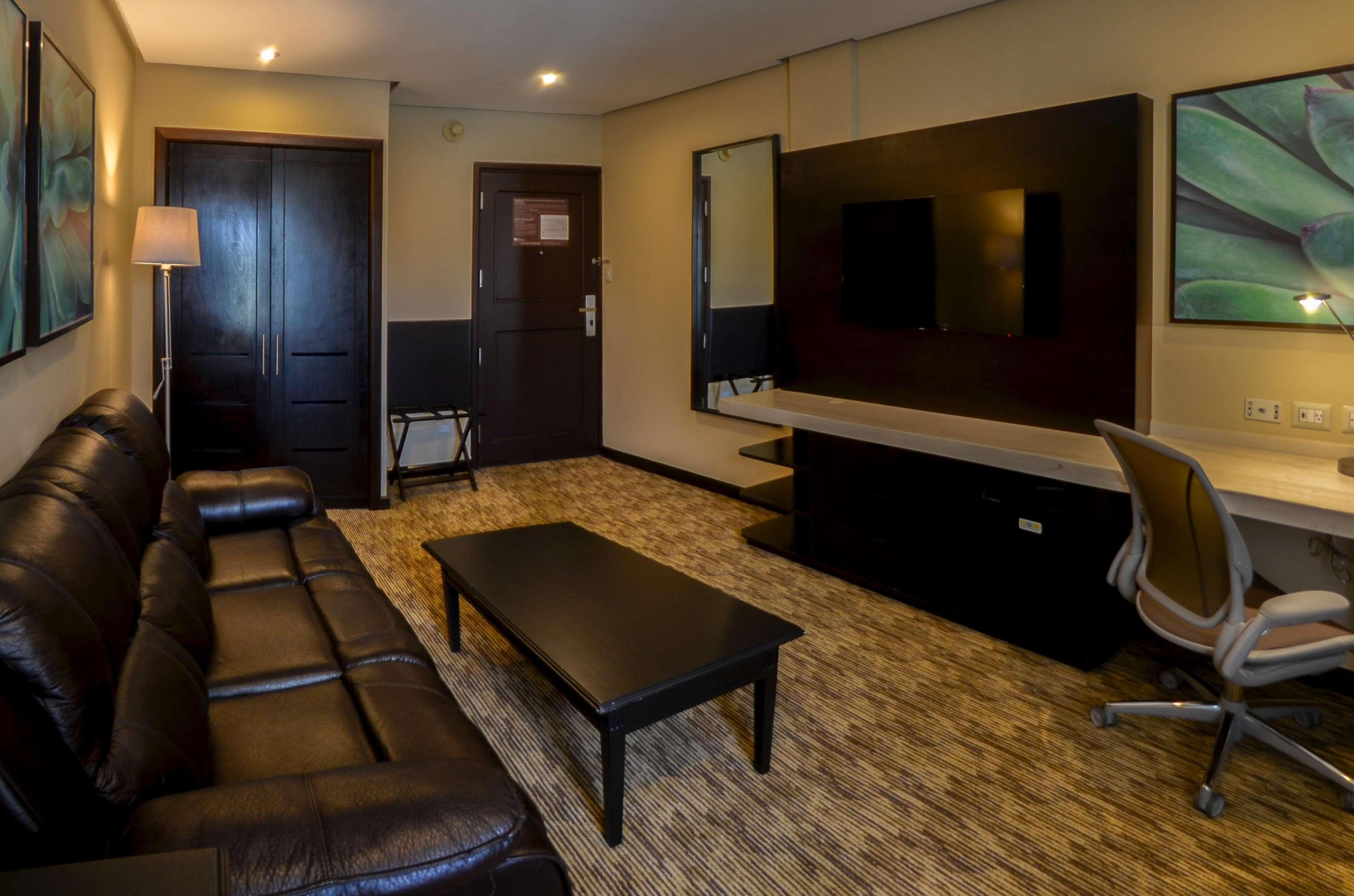 Hilton Garden Inn Guatemala Dış mekan fotoğraf