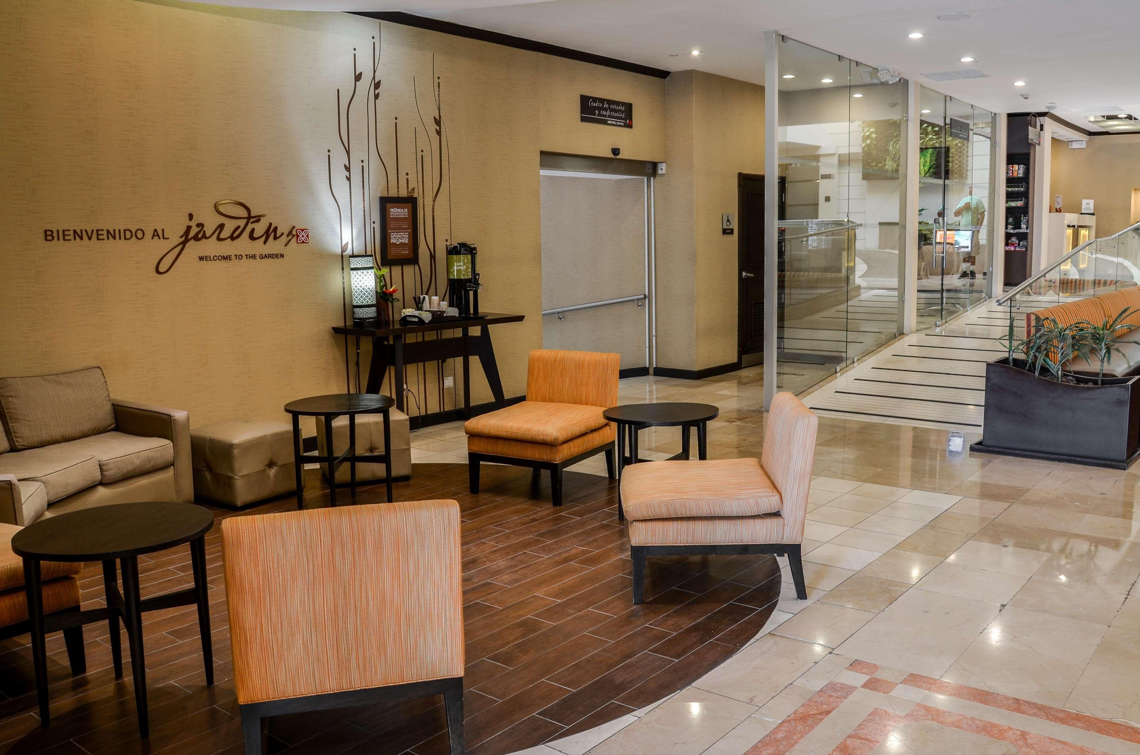 Hilton Garden Inn Guatemala Dış mekan fotoğraf