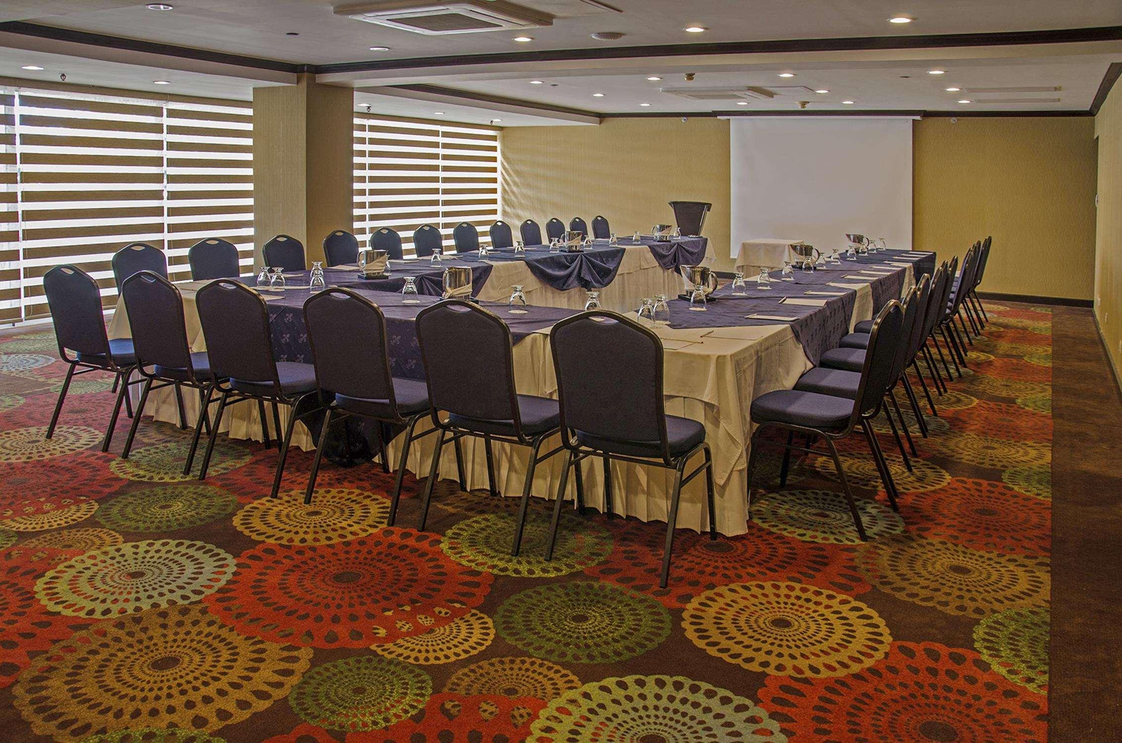 Hilton Garden Inn Guatemala Dış mekan fotoğraf