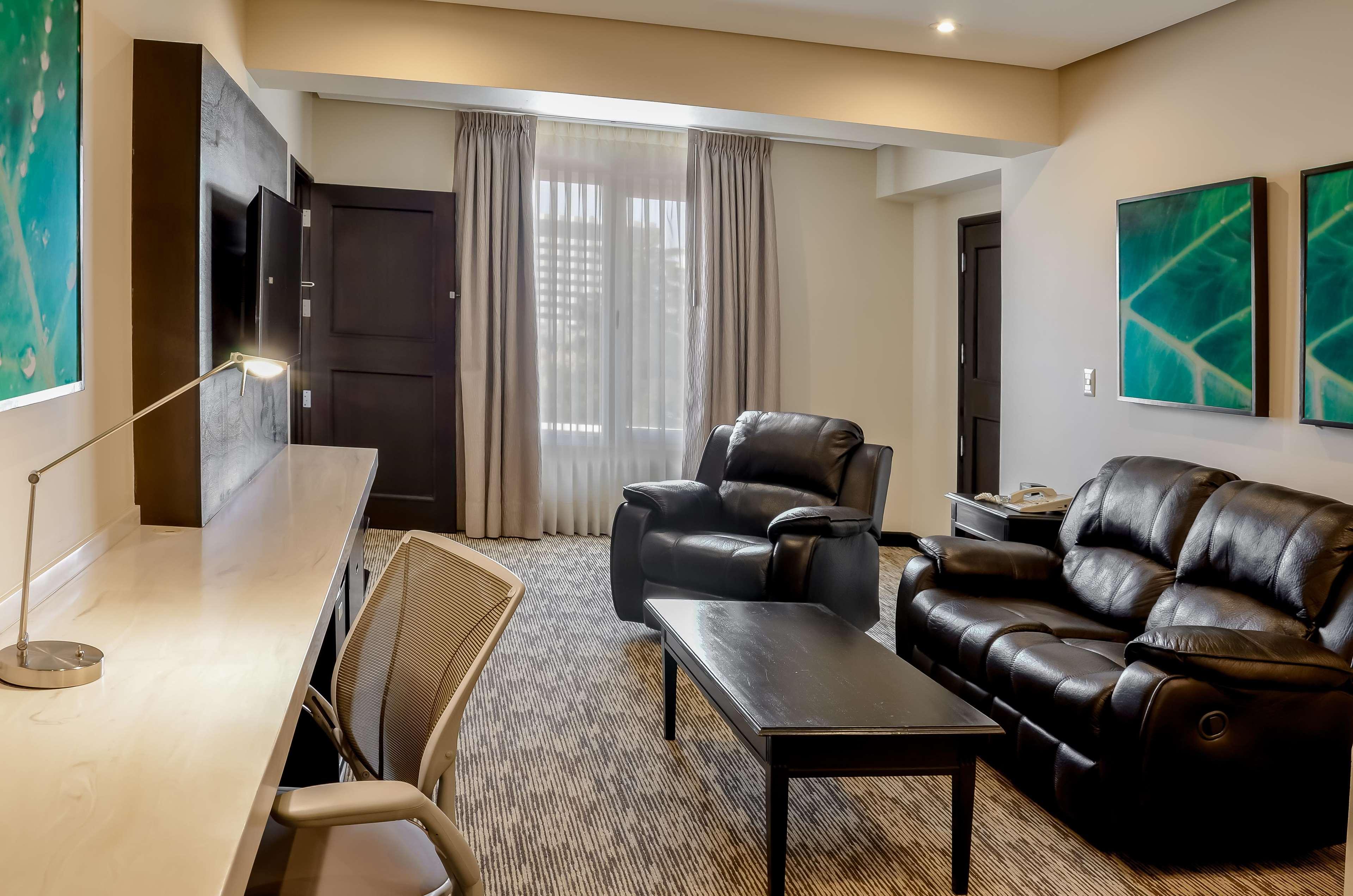 Hilton Garden Inn Guatemala Dış mekan fotoğraf