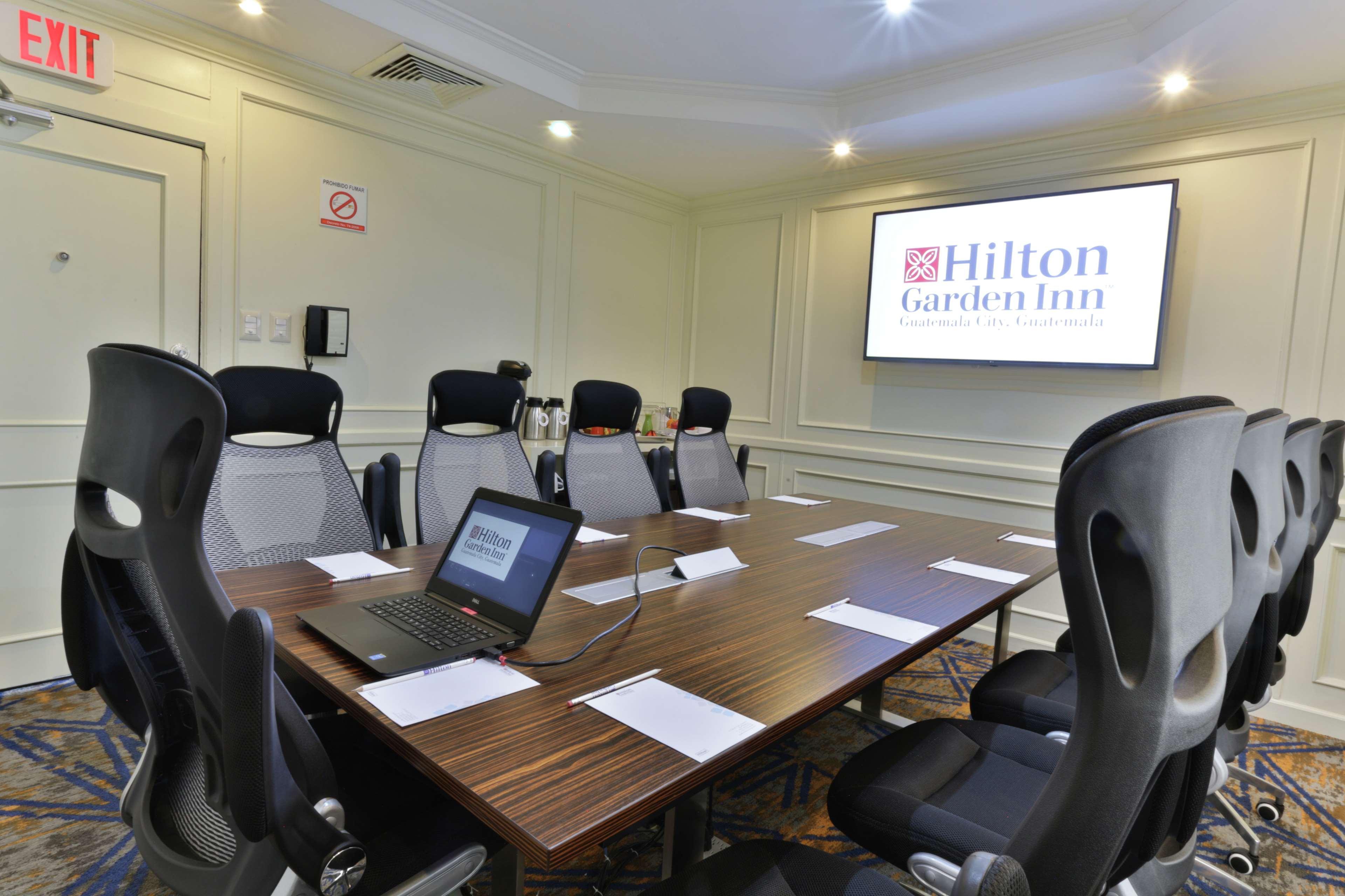 Hilton Garden Inn Guatemala Dış mekan fotoğraf